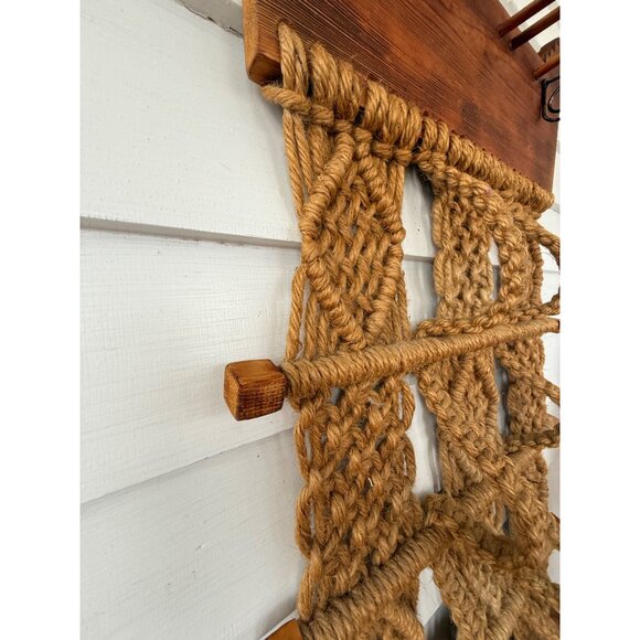 Vintage 1970s Boho Wood Jute Macarame' Wall Hanging With Hooks - Picture 14 of 16